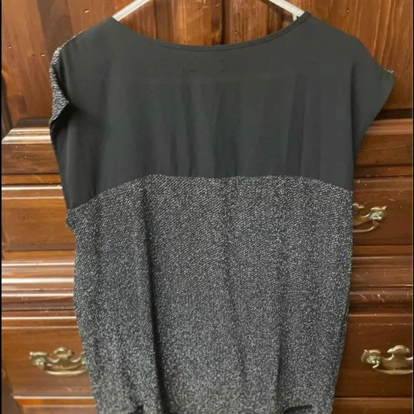 Ladies Fancy Tunic - Picture 2 of 3